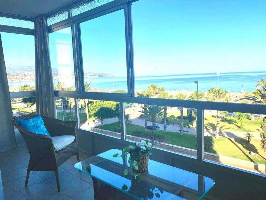 Apartamento Sea View By Solymar Holiday Torre Del Mar Kültér fotó