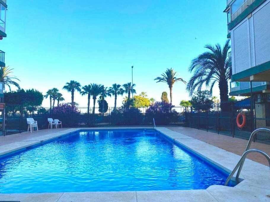 Apartamento Sea View By Solymar Holiday Torre Del Mar Kültér fotó