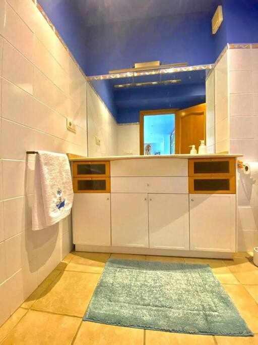Apartamento Sea View By Solymar Holiday Torre Del Mar Kültér fotó